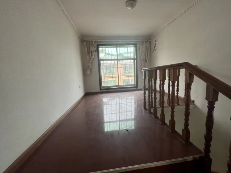 1703753299475867.jpg 圖片關(guān)鍵詞