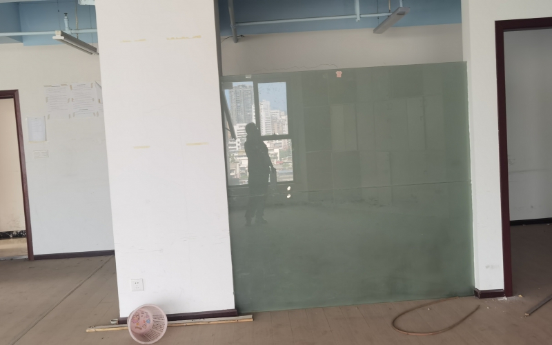 雄駿國際1單元三項資產(chǎn)轉(zhuǎn)讓（持有方：貴州省機關(guān)事務(wù)管理局國有資產(chǎn)管理服務(wù)中心）